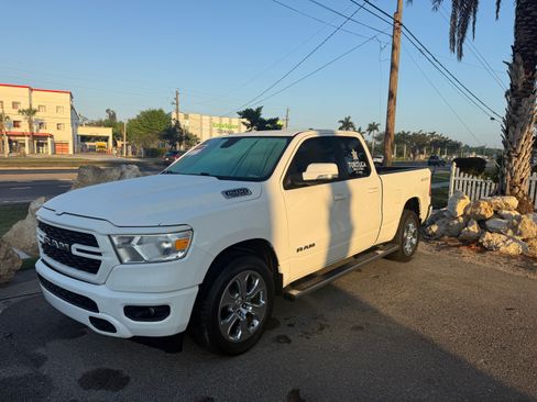 Used 2022 RAM 1500 Big Horn w/ Trailer Tow Group image 1