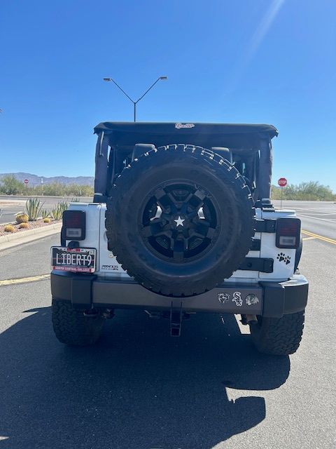 Used 2017 Jeep Wrangler Sport AWD/4WD image 14