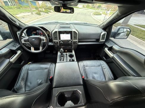 Used 2016 Ford F150 Lariat w/ Equipment Group 502A Luxury image 5