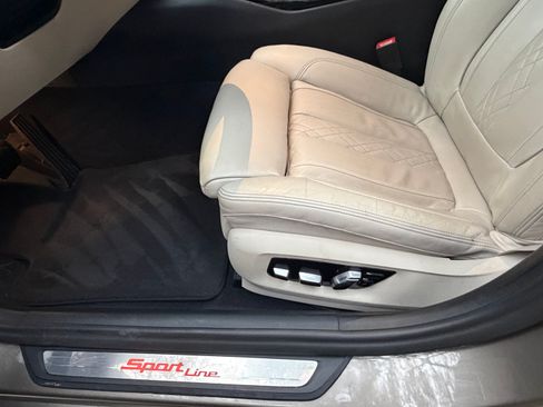 Used 2018 BMW 540i image 20