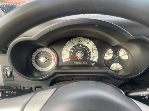 Used 2012 Toyota FJ Cruiser 4WD w/ Convenience Pkg image 21