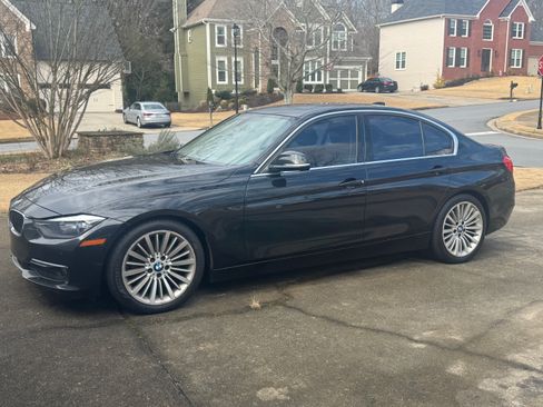 Used 2014 BMW 328d Sedan image 1