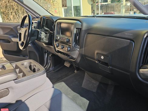 Used 2018 Chevrolet Silverado 1500 LT w/ All Star Edition image 16