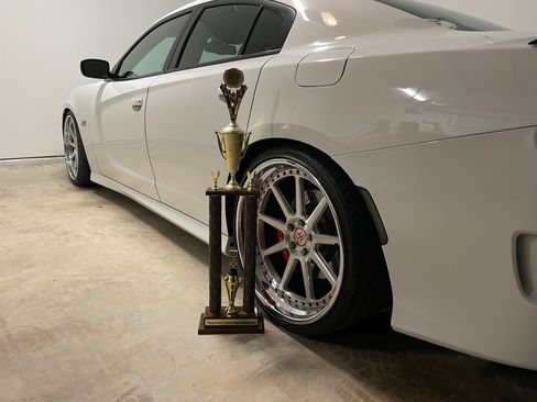 Used 2016 Dodge Charger R/T Scat Pack image 13