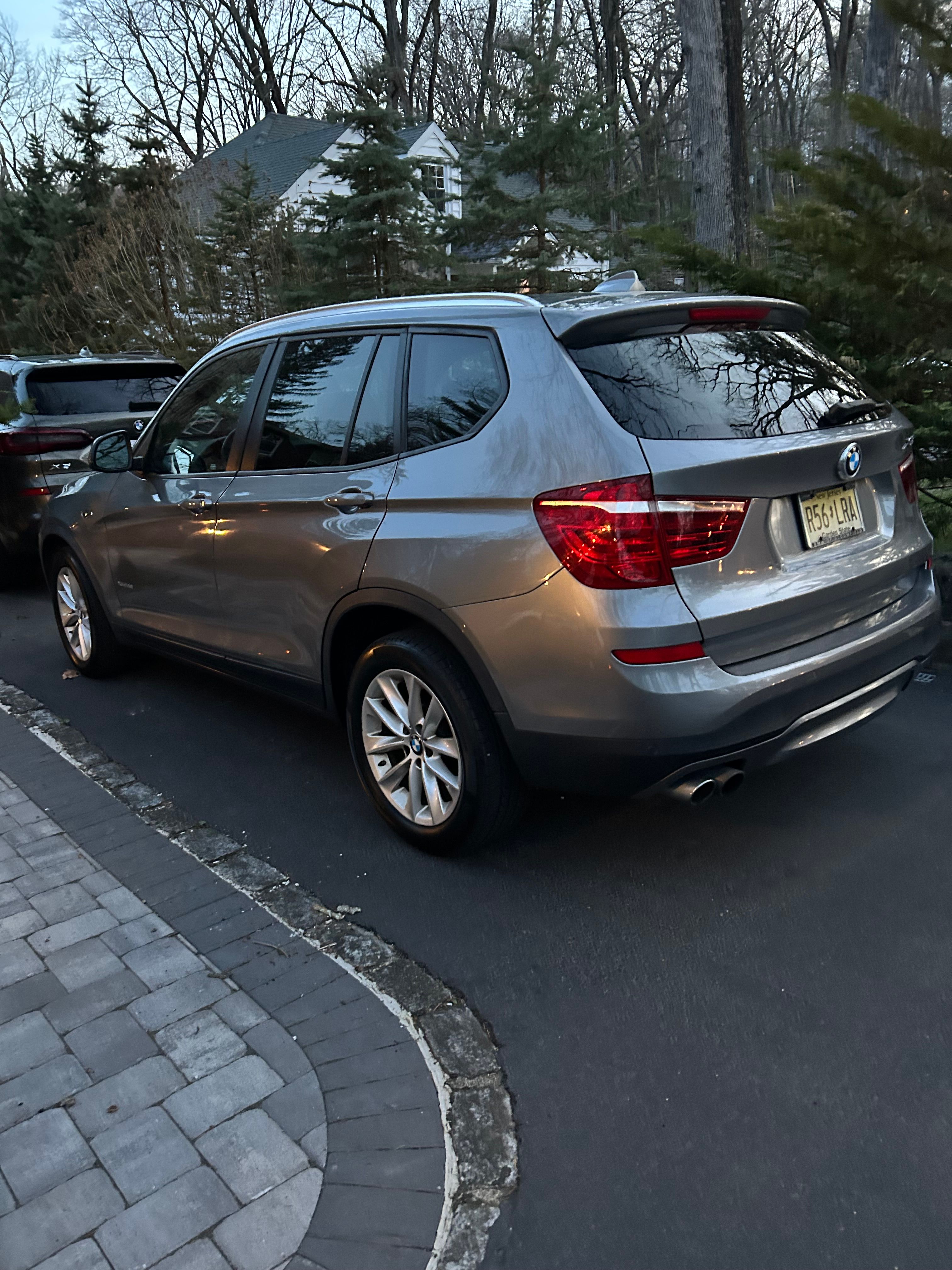 Used 2016 BMW X3 xDrive28i AWD/4WD image 8
