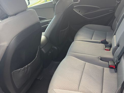 Used 2018 Hyundai Santa Fe Sport w/ 2.4L Value Package 02 FWD image 8