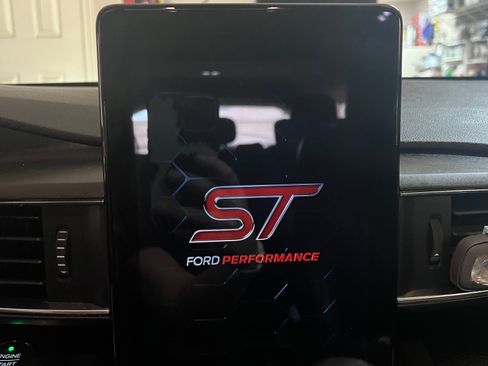 Used 2020 Ford Explorer ST w/ ST Street Pack AWD/4WD image 10