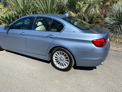 Used 2013 BMW ActiveHybrid 5 RWD image 20