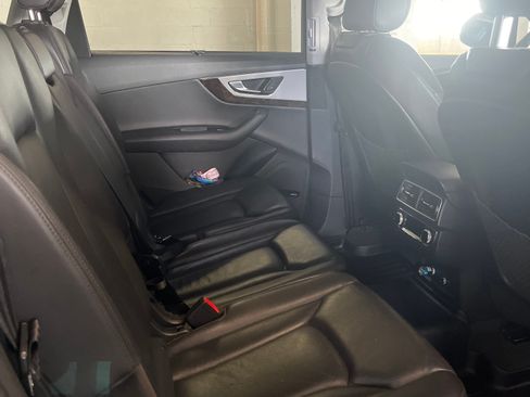 Used 2019 Audi Q7 2.0T Premium Plus w/ Premium Plus Package image 6