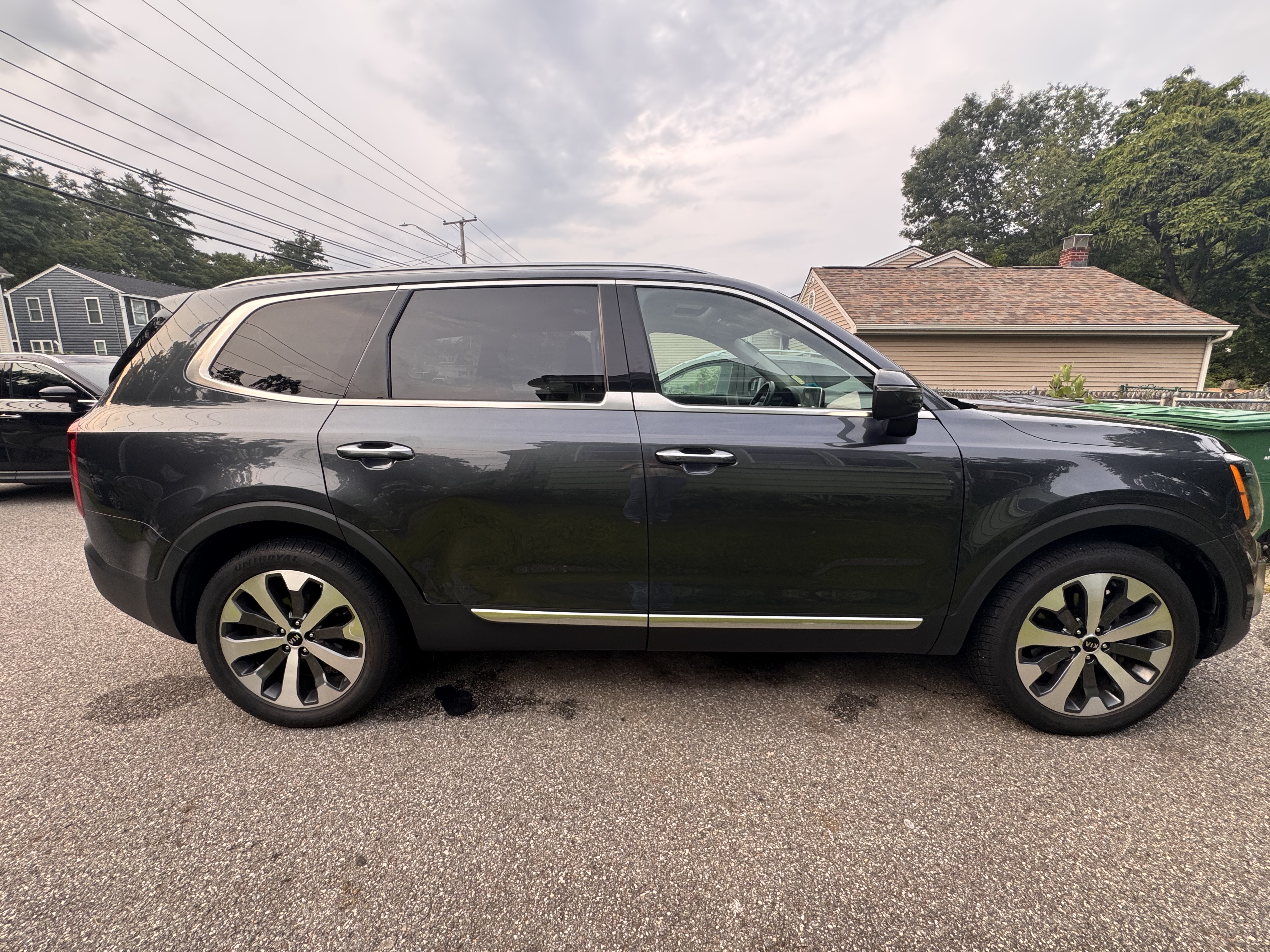 Used 2020 Kia Telluride S AWD/4WD image 4