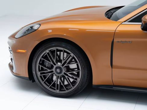 Used 2025 Porsche Panamera Turbo image 12