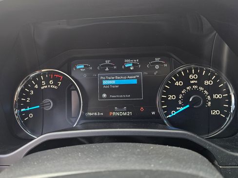 Used 2016 Ford F150 Platinum w/ Equipment Group 701A Luxury image 18