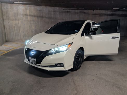 Used 2023 Nissan Leaf SV Plus image 4