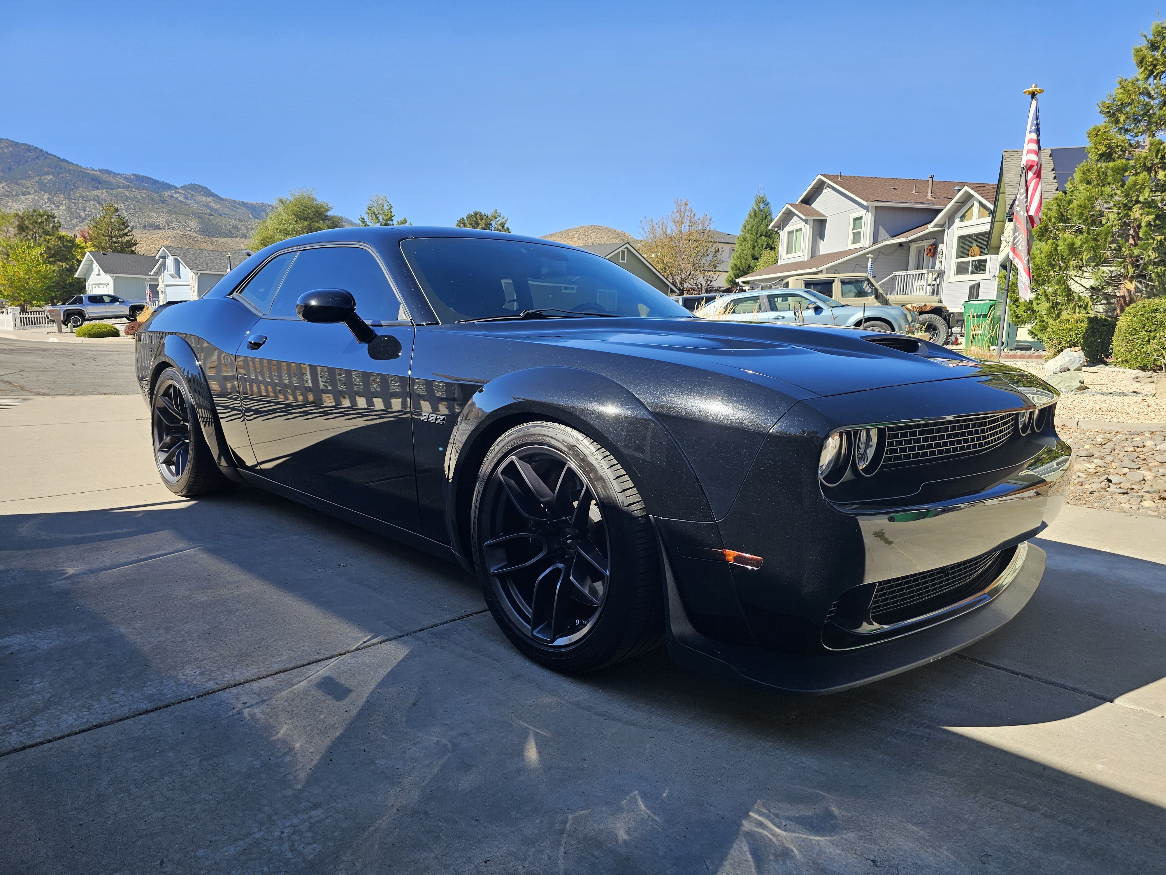 Used 2021 Dodge Challenger R/T Scat Pack RWD image 1