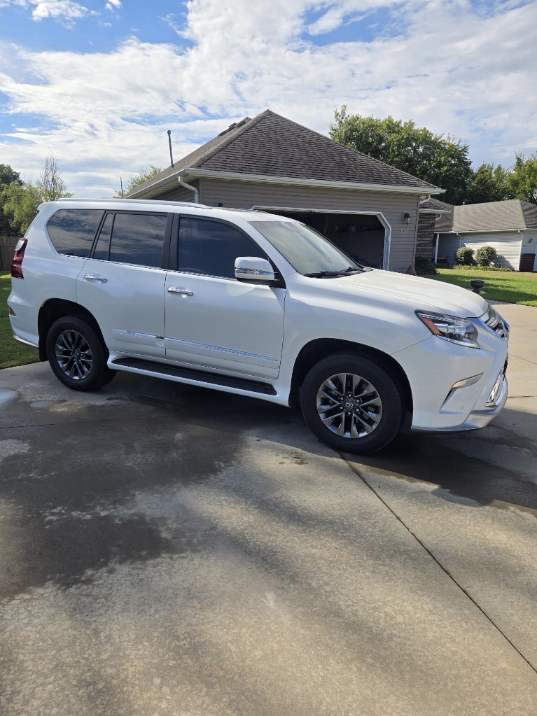 Used 2019 Lexus GX 460 Premium AWD/4WD image 6