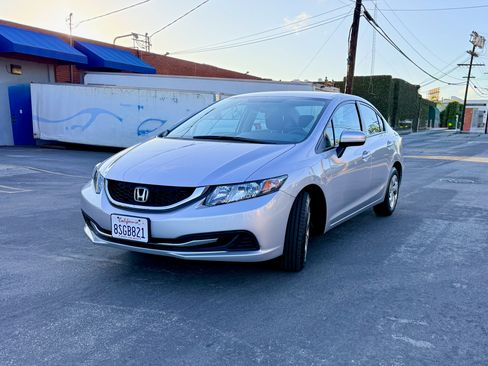 Used 2014 Honda Civic LX image 1
