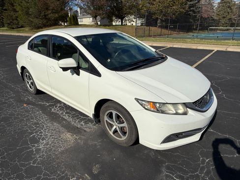 Used 2015 Honda Civic SE image 6