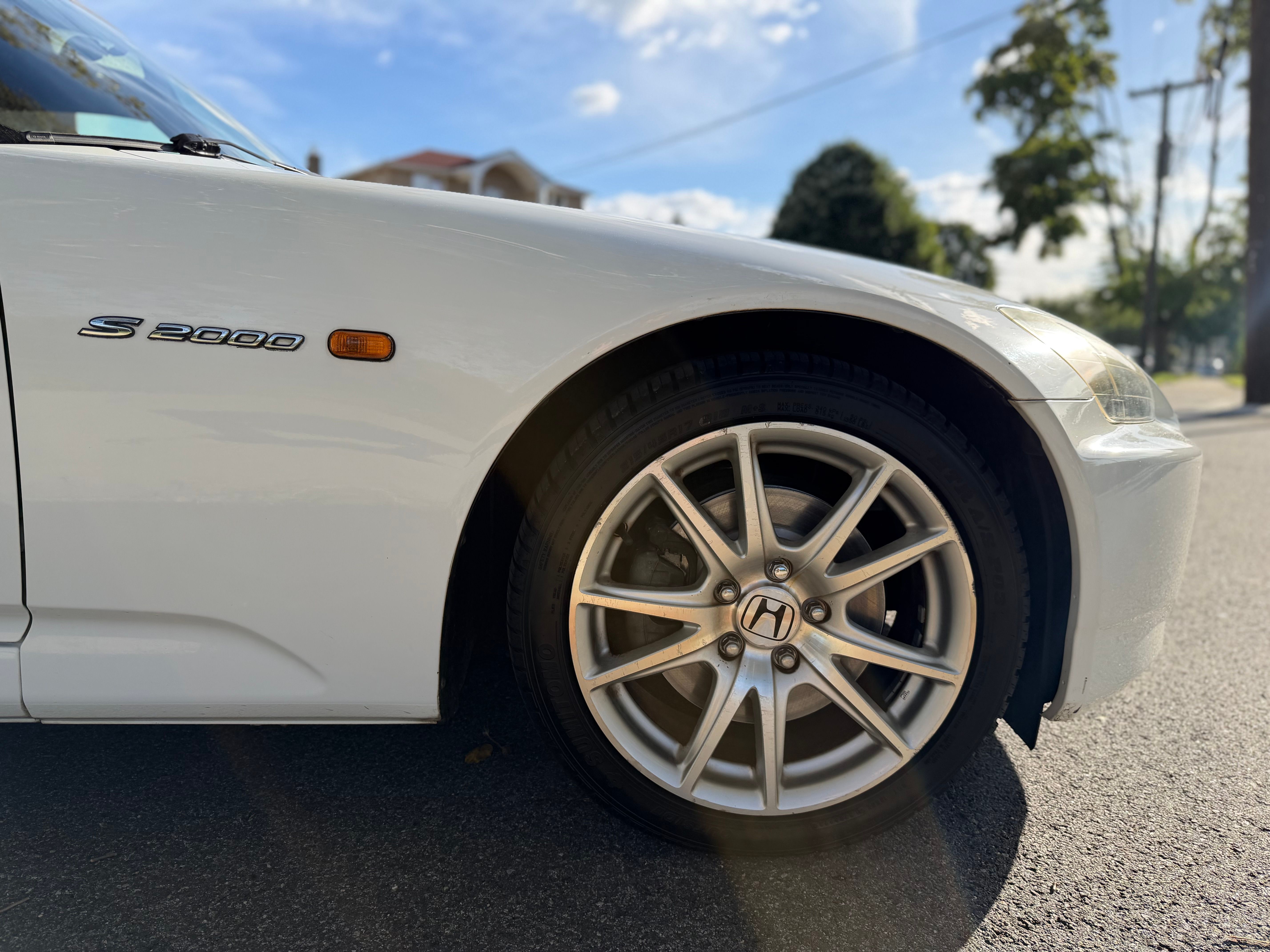 Used 2004 Honda S2000 image 10