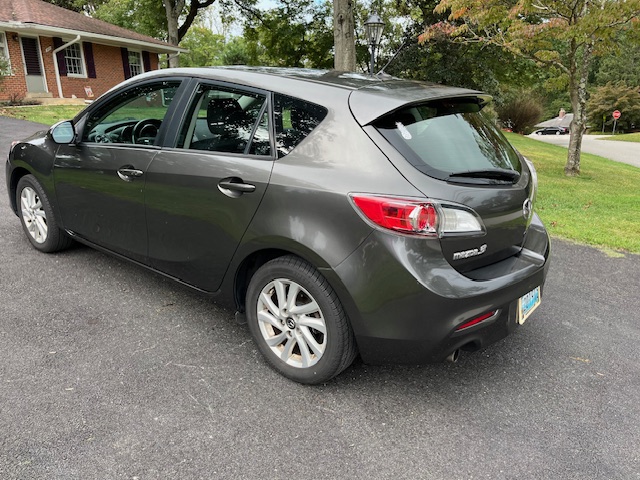 Used 2013 MAZDA MAZDA3 i Touring FWD image 4