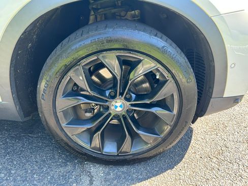 Used 2018 BMW X4 xDrive28i AWD/4WD image 6
