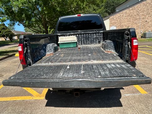 Used 2015 Ford F250 XL w/ Power Equipment Group AWD/4WD image 11