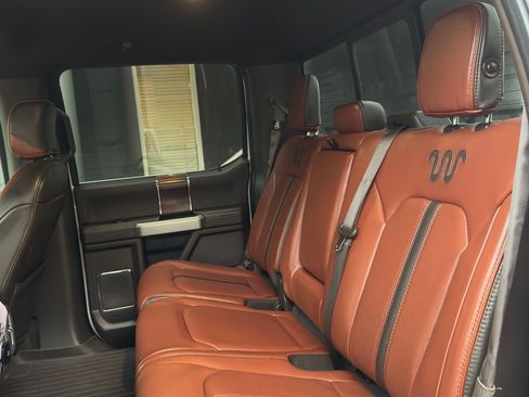 Used 2018 Ford F150 King Ranch w/ Equipment Group 601A Luxury image 5