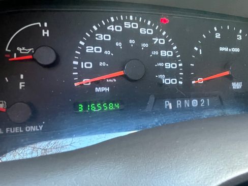 Used 2002 Ford F250 2WD SuperCab Super Duty image 8