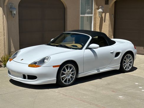Used 1999 Porsche Boxster RWD image 1