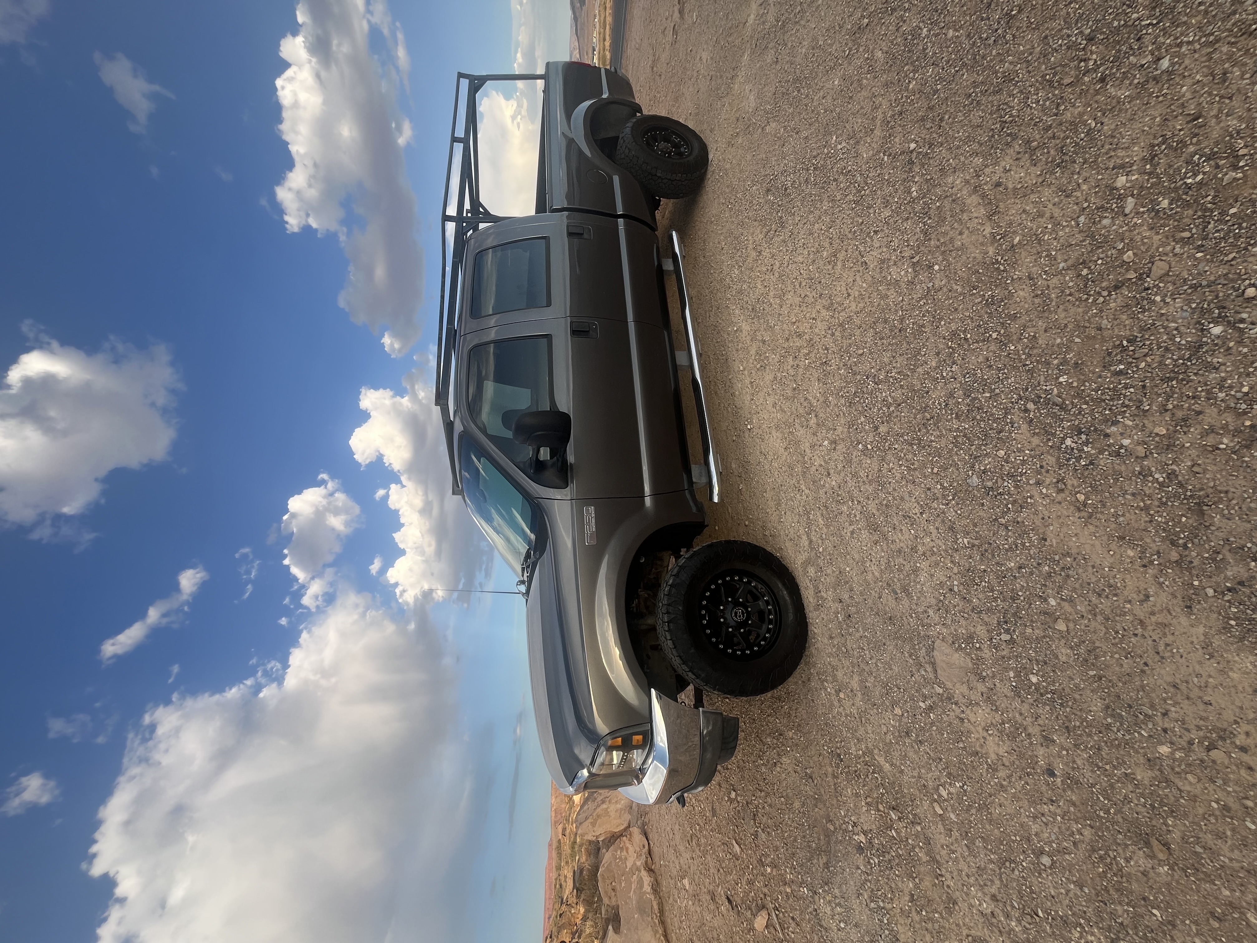 Used 2002 Ford F250 4x4 Crew Cab Super Duty image 4