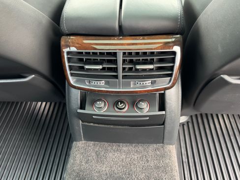 Used 2015 Audi A8 L 4.0T w/ Premium Package image 26