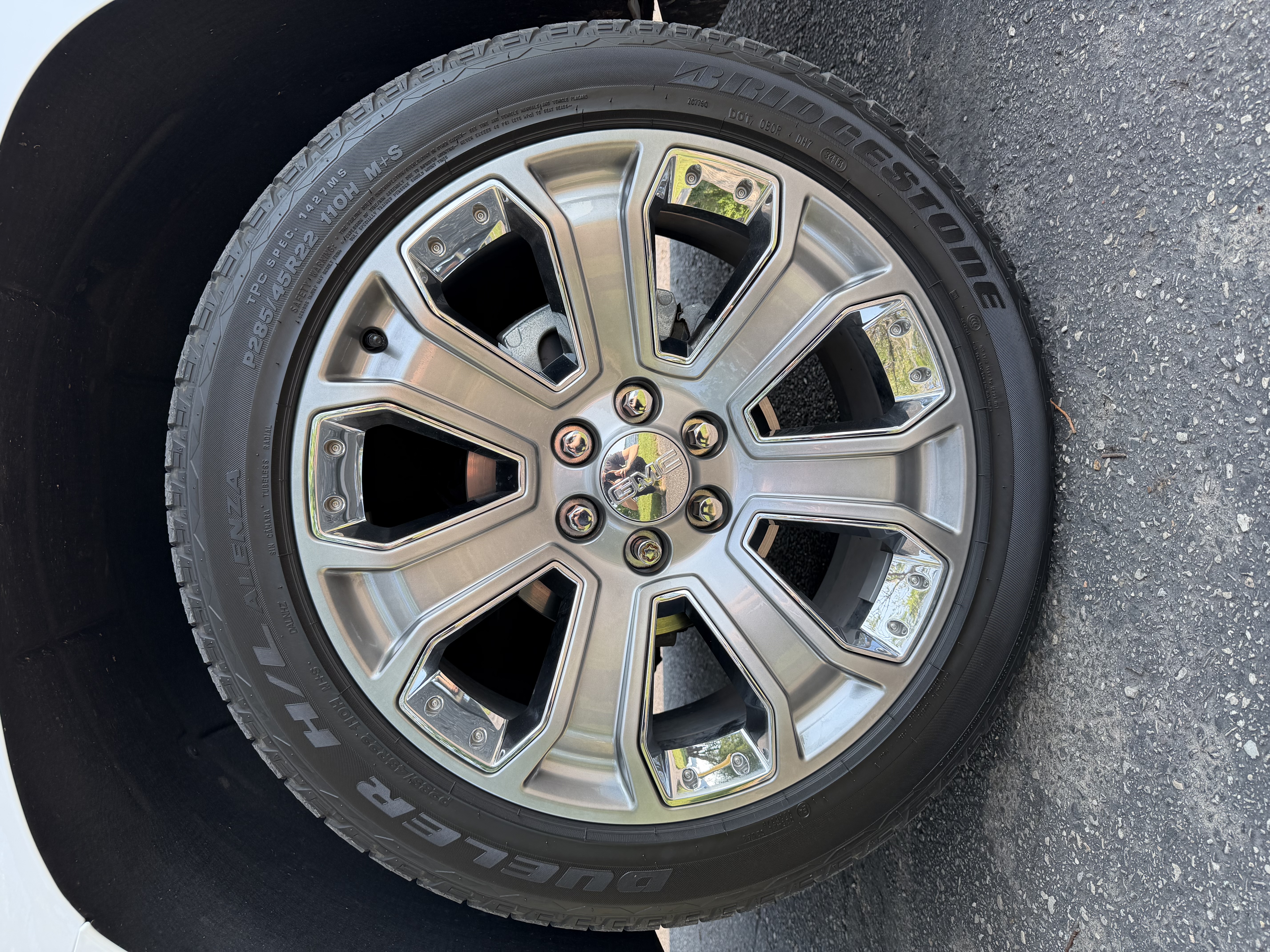 Used 2019 GMC Yukon XL Denali w/ Denali Ultimate Package AWD/4WD image 25