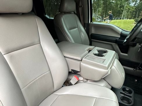 Used 2019 Ford F250 XL w/ Power Equipment Group image 18