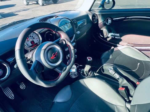 Used 2009 MINI Cooper S FWD image 13
