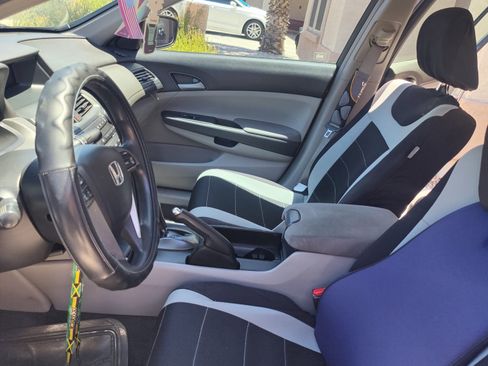 Used 2009 Honda Accord LX image 4