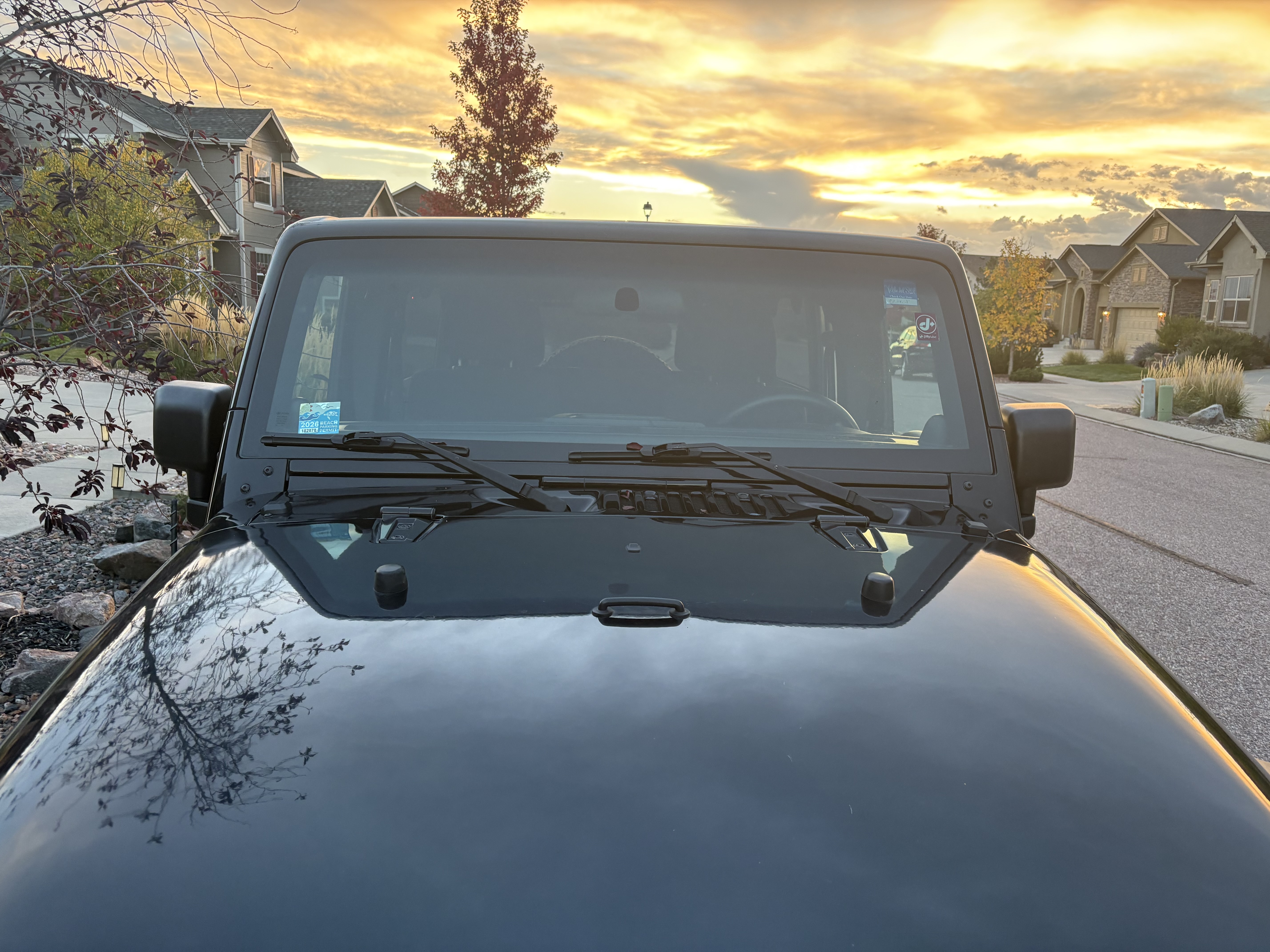 Used 2011 Jeep Wrangler Unlimited Sport AWD/4WD image 2