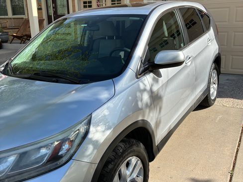 Used 2016 Honda CR-V EX image 4