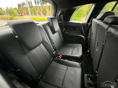 Used 2021 Mercedes-Benz GLB 250 4MATIC image 15