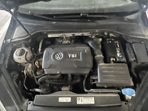 Used 2017 Volkswagen GTI S image 12
