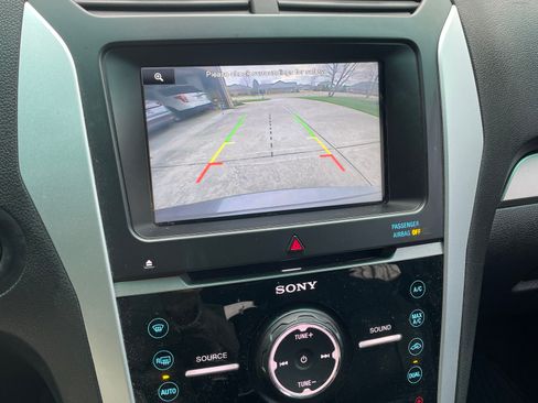 Used 2015 Ford Explorer Sport w/ Equipment Group 401A image 14