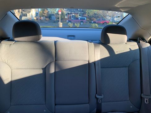 Used 2015 Chevrolet Malibu LS image 15