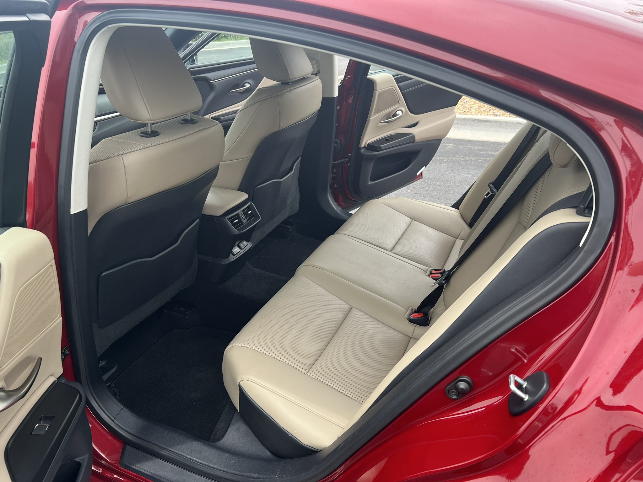 Used 2021 Lexus ES 350 w/ Accessory Package 2 FWD image 12