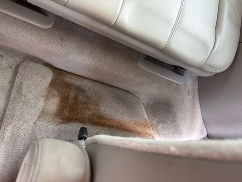 Used 2007 GMC Yukon XL SLT w/ SLT Preferred Equipment Group image 13