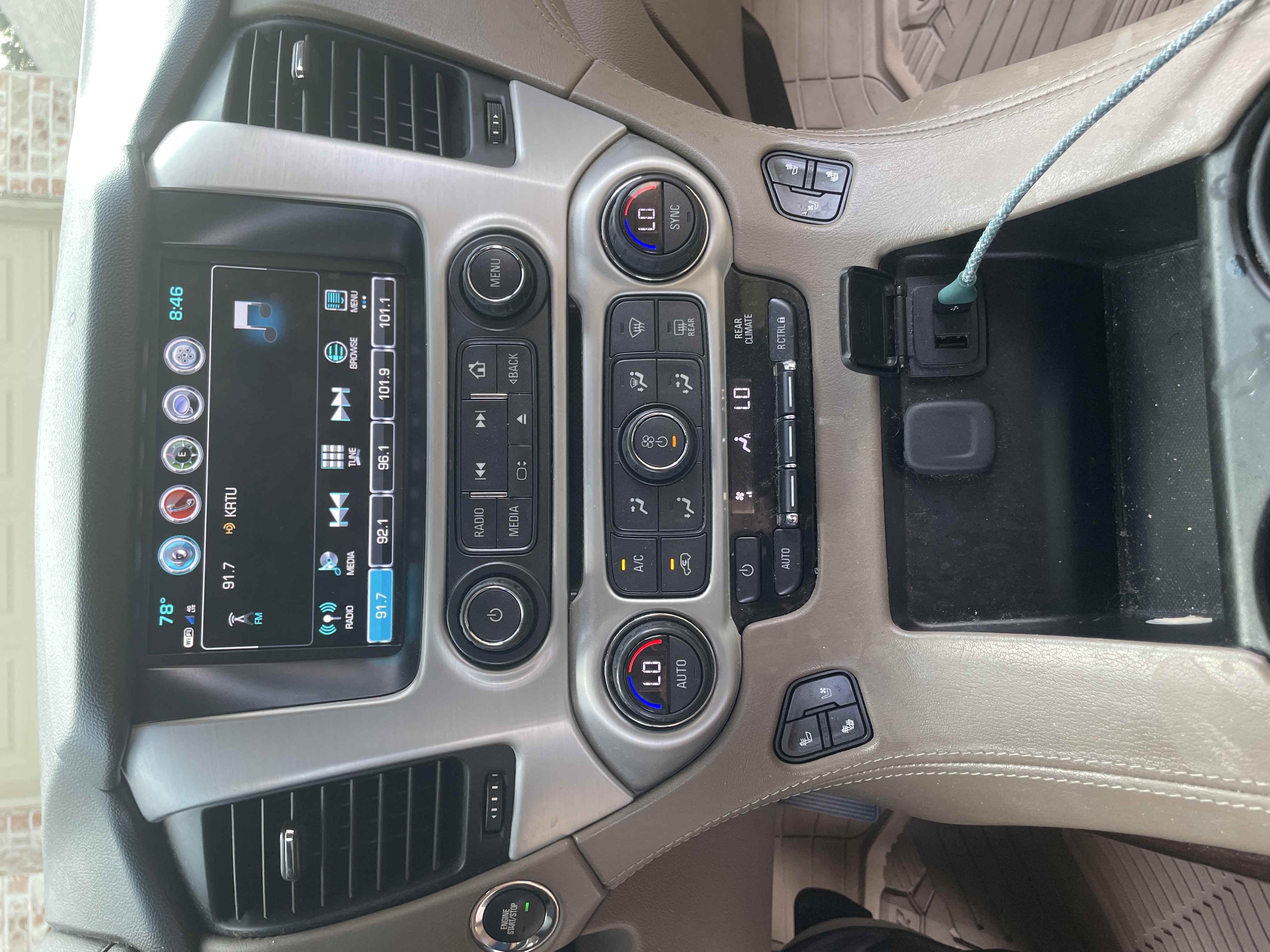 Used 2018 GMC Yukon SLT w/ Open Road Package RWD image 12