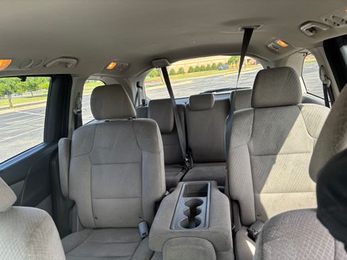 Used 2016 Honda Odyssey EX image 6