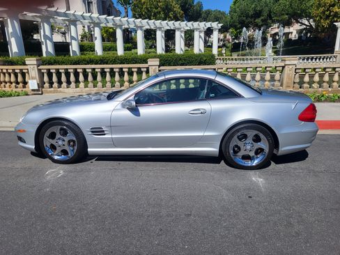 Used 2005 Mercedes-Benz SL 500 SL 500 Roadster 2D image 1