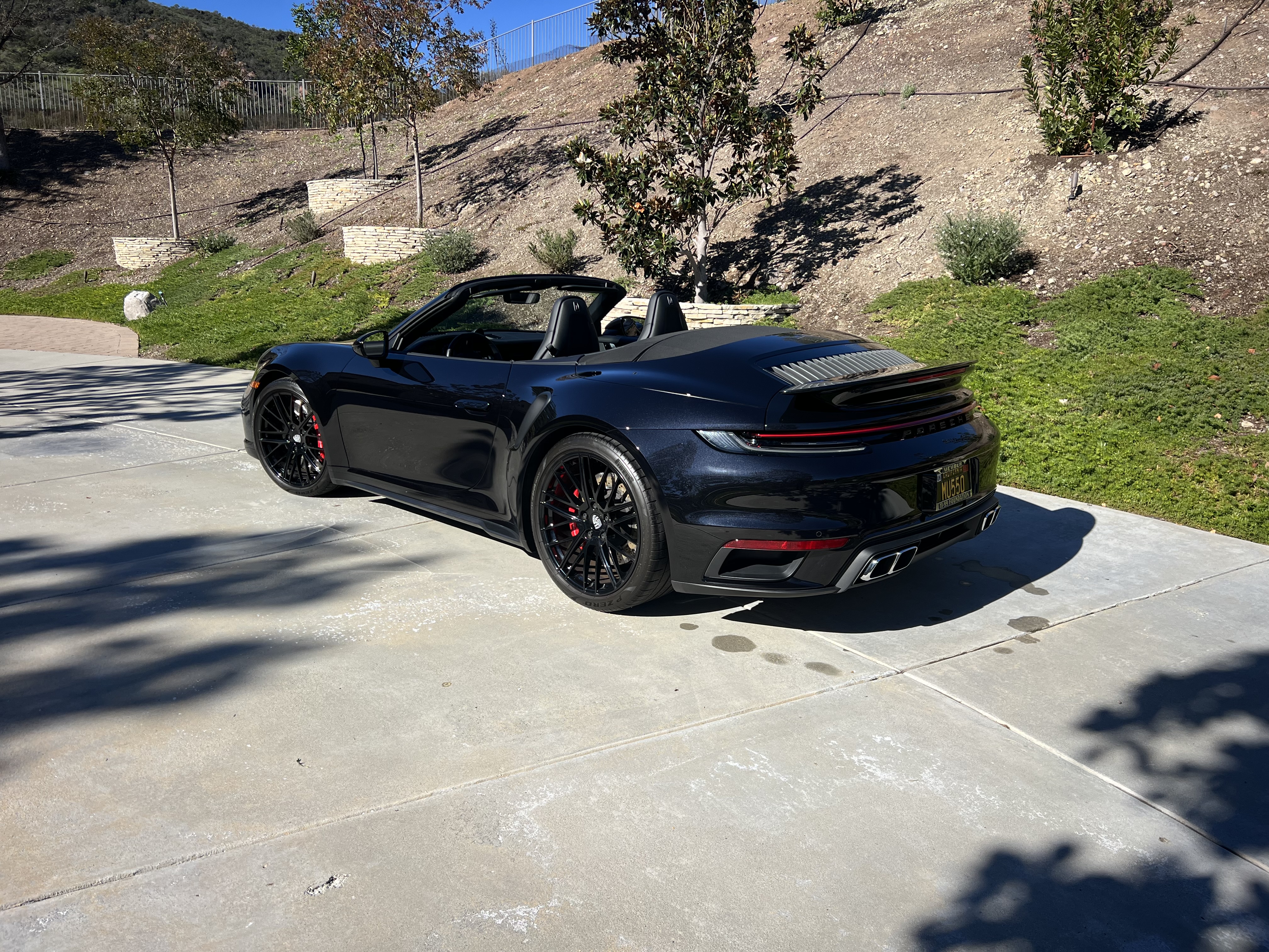 Used 2021 Porsche 911 4 Cabriolet AWD/4WD image 10