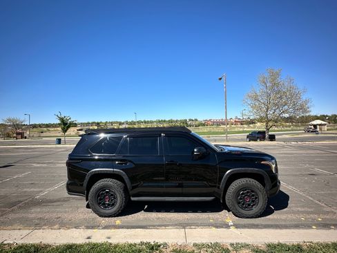 Used 2023 Toyota Sequoia TRD Pro AWD/4WD image 6