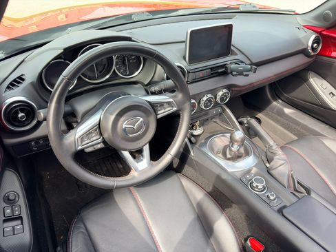 Used 2016 MAZDA MX-5 Miata Grand Touring image 19