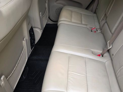 Used 2016 Jeep Grand Cherokee Limited image 11