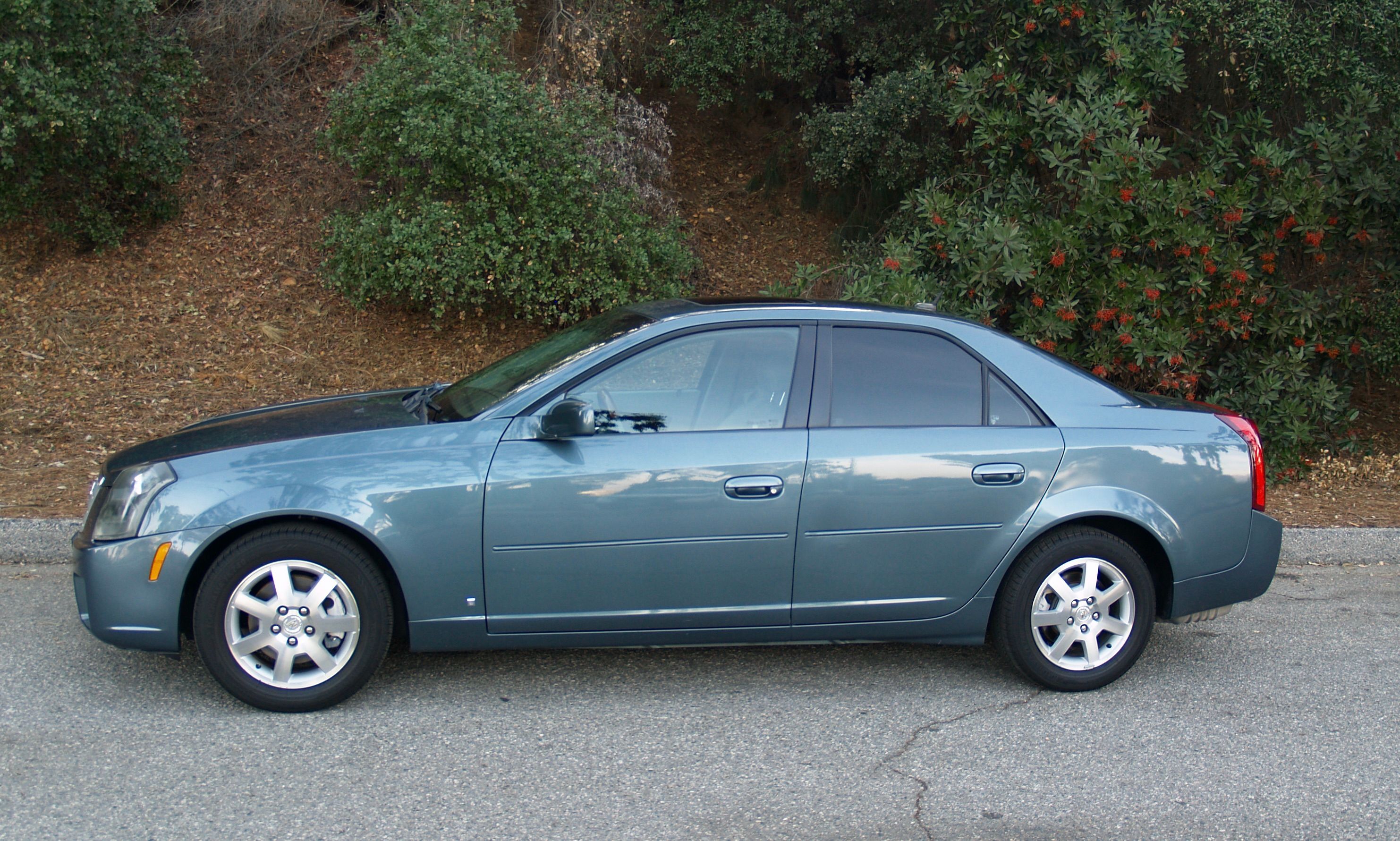 Used 2006 Cadillac CTS 3.6 w/ California CTS Luxury Package RWD image 4